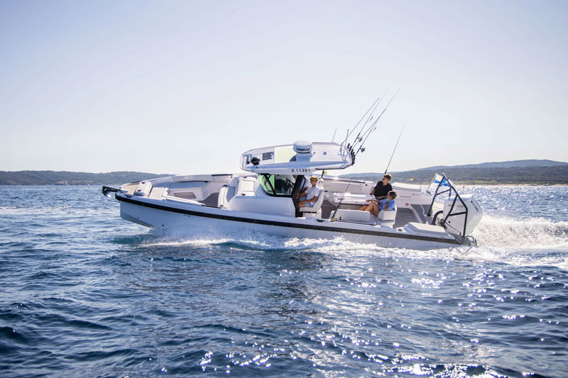 axopar 29 ccx center console fishing boat