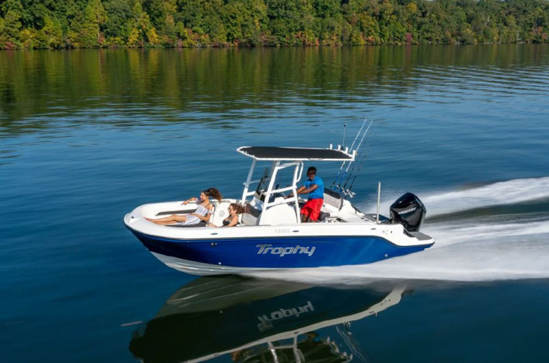 bayliner trophy boat