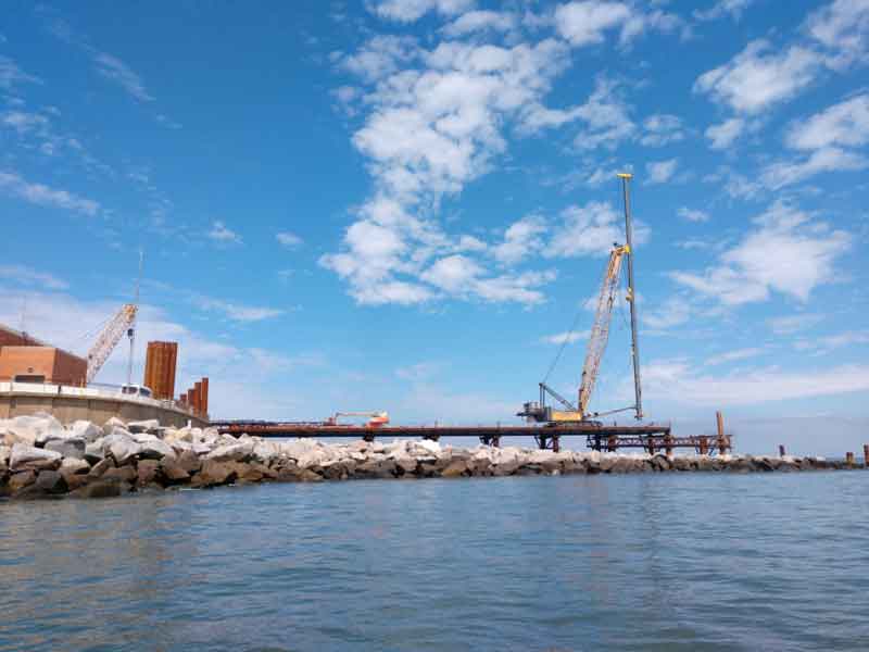 construction at the chesapeake bay bridge tunnel cbbt