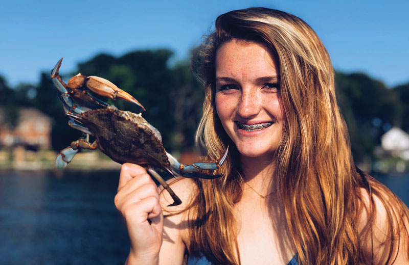 chesapeake bay crabbing