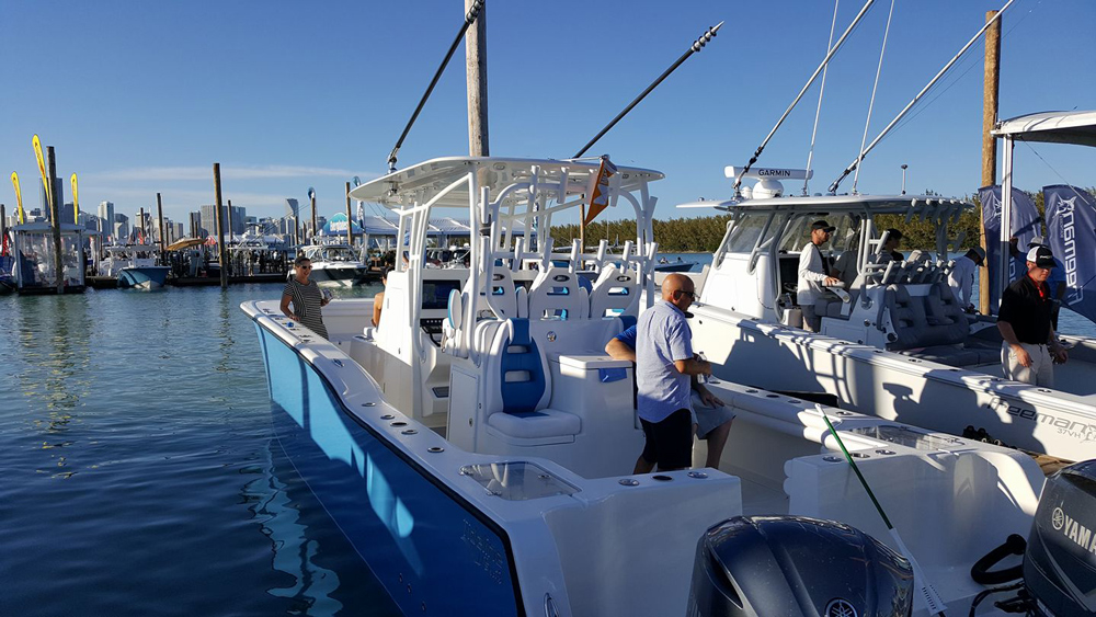 tideline 365 offshore fishing boat