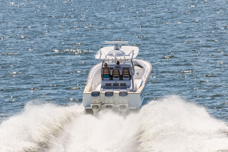 cold molded weaver 41 center console fishing boat